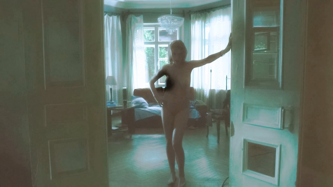 Актриса Дарья Мельникова голая
